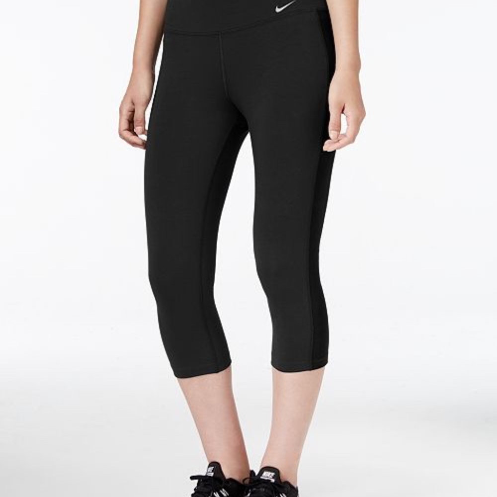 Nike Dri-fit Running Black Cropped Legging Size Sm